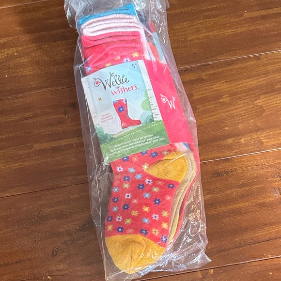 American Girl WellieWishers Socks Set for Girls New in Package 5 pair - Picture 1 of 4
